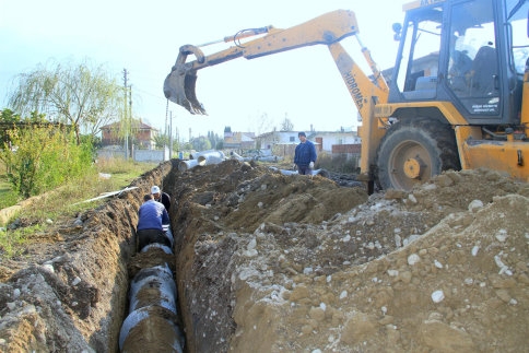 Akyazı’nın Alt Yapısı Sürekli Güçleniyor 