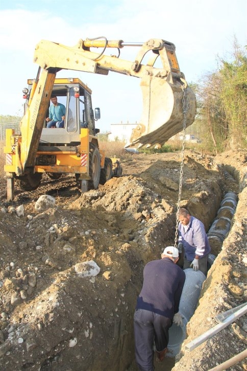Akyazı’nın Alt Yapısı Sürekli Güçleniyor 