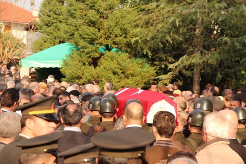 Engin Hoş Paşa Defnedildi