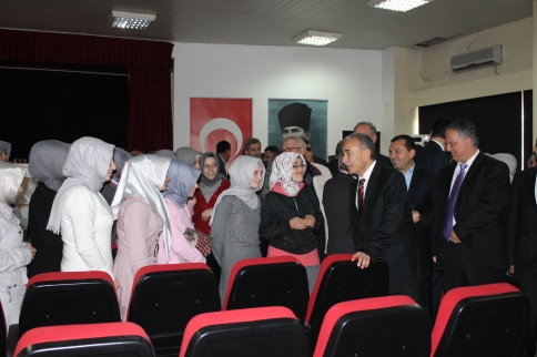 İmam Hatip Lisesi Yapılması İçin İmzalar Atıldı