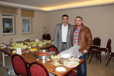 Öğretmenler Masa Tenisinde Yarışıyorlar