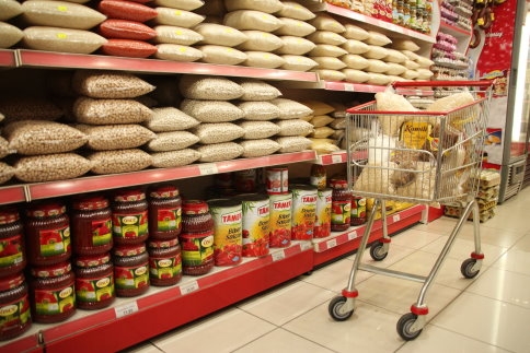 Öztürkler Gıda Market ‘de Aşure Bereketi