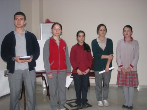 Öğrenciler Meclis Başkanını Seçti