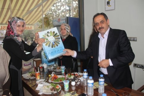 Genç Öğretmenlere İlk Kutlama Başkan Yazıcı’dan