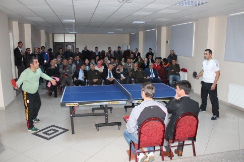 MASA TENİSİ YAPILAN FİNALLE SONA ERDİ