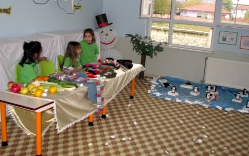 Akyazı İnönü Anaokulunda Mevsimler Günü