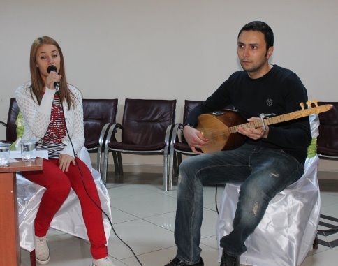 Öğretmen Evi Emekli Öğretmlenler Unutulmadı 