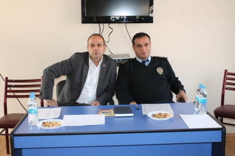 KARAKAŞ MUHTARLARLA BİR ARAYA GELDİ