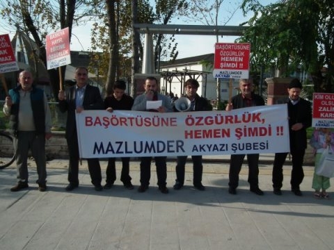 Kıyafet Serbest Yasağa Devam!