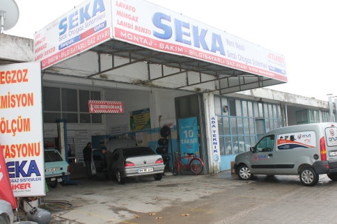 İş Yerine Giren Hırsız Kameralara Böyle Yakalandı