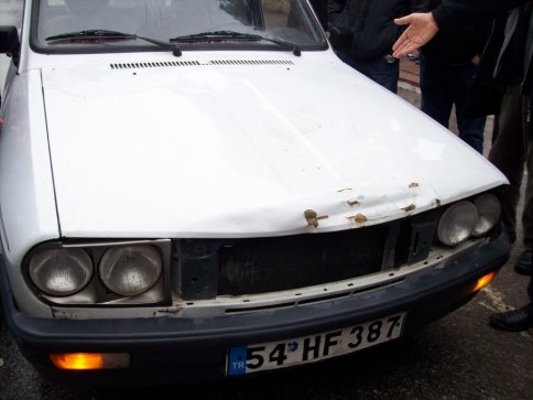 Evine Ekmek Götüren Öğrenci’ye Otomobil Çarptı