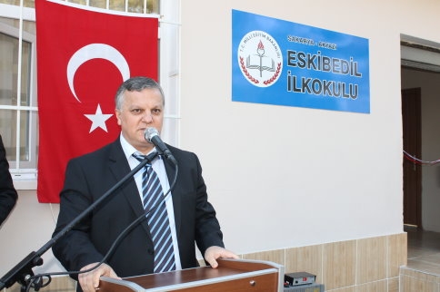 OKULUN AÇILIŞINA BAKAN YARDIMCISI KATILDI