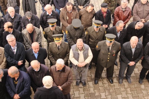 Vefat Ayhan Şahözkan