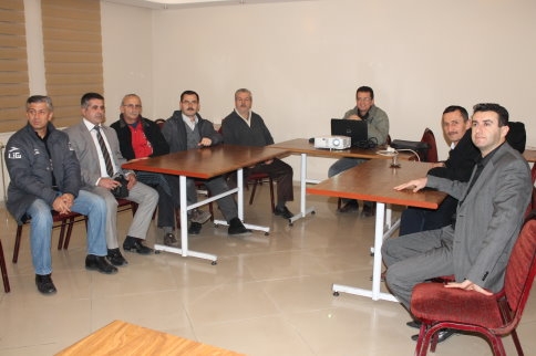 Öğretmenler Ağaç Budama Kursunda