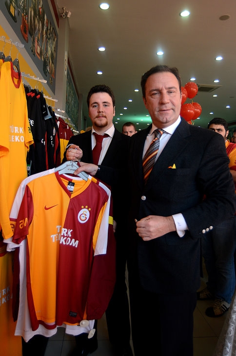 Sakarya Parkshop AVM GSStore Açıldı