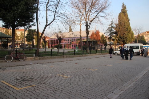 Bankalar Caddesi'nde Otopark Sıkıntısı Bitti, Peki Araçlar Nereye Gitti?
