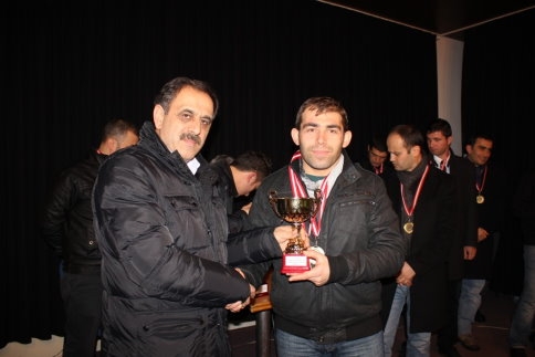 Şampiyonlar Ödüllerini Aldı