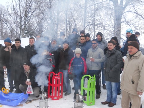 AKEGDER Kışın tadını Kartepe’de çıkardı