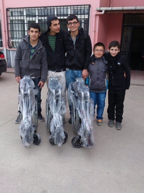 Atıklar Engelliler İçin Umuda Dönüştü