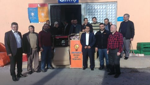 Suriye Halkına Ak Parti Teşkilatından Yardım