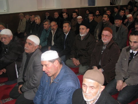 MEVLİT KANDİLİNDE KUBBELİ YENİ CAMİ DOLDU TAŞTI