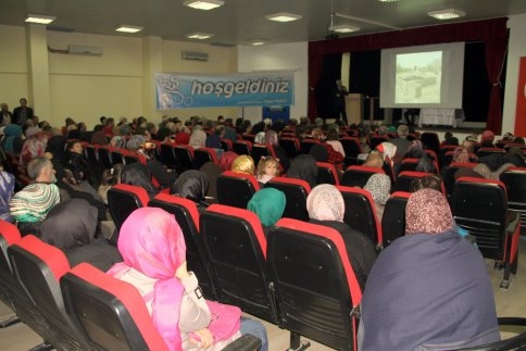 Akyazı Belediyesinden Mevlid Kandili Özel Programı