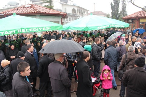 Öğrenciler On Günlük Umre İçin Yola Çıktılar