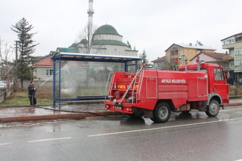 Bekleme Durakları Temizleniyor