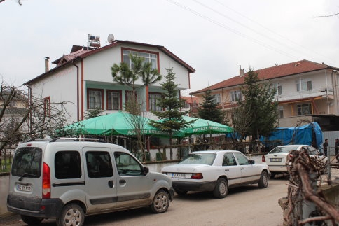 Akyazılı Hollanda Polisi Hayatını Kaybetti