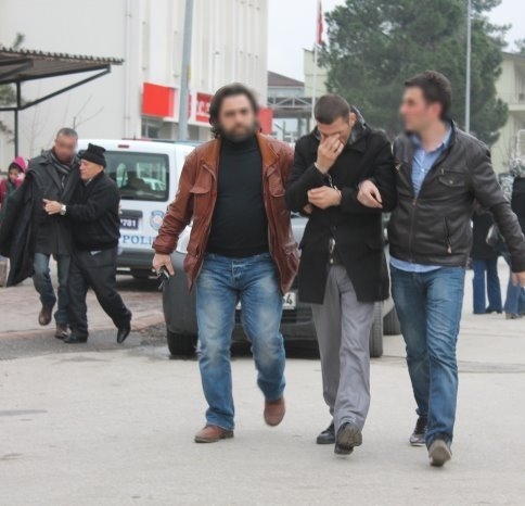 Dolandırıcılar İstanbulda Yakaladı