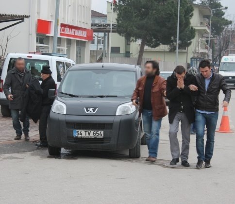 Dolandırıcılar İstanbulda Yakaladı