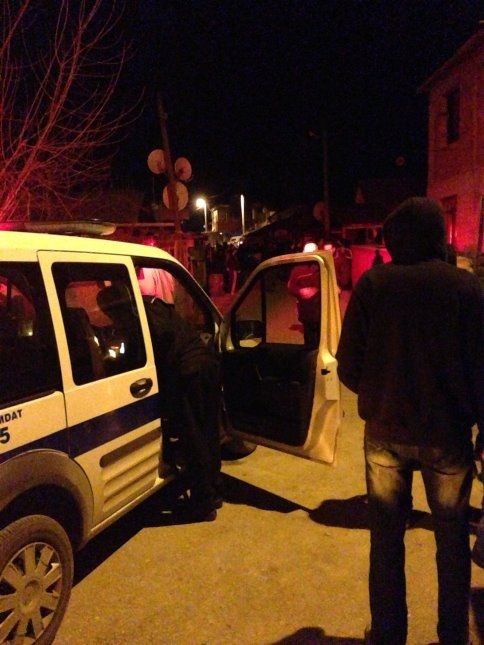 Akyazı Gül Sokak’ta Aile Kavgası