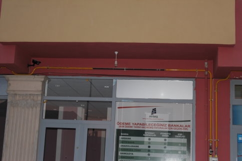 Boyama Yaparken Merdivenden Düşerek Yaralandı