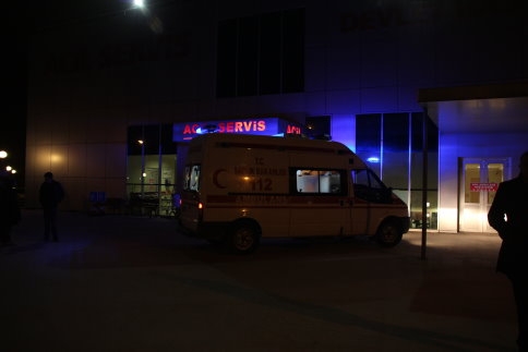 Akyazı Devlet Hastanesi ulaşımında büyük sorun