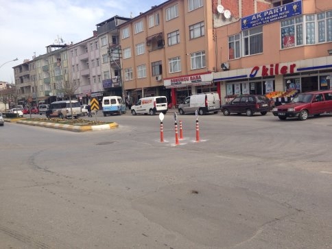 Akyazı'ya Dubalar Döşendi