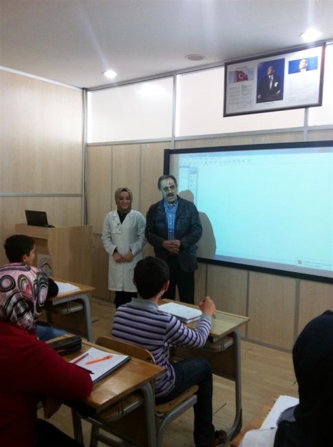 AKYAZI’DA 6000 ÖĞRENCİNİN SINAV MARATONU YARIN BAŞLIYOR 