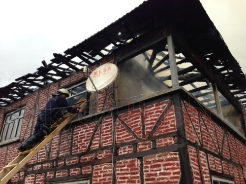 Eski Bedil'de Yangın !