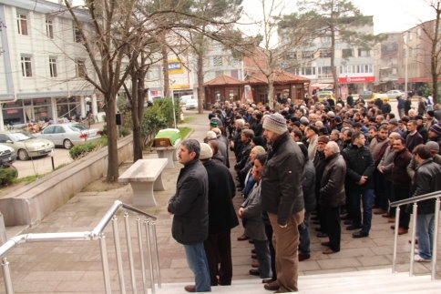 Reşat Atacan Defnedildi