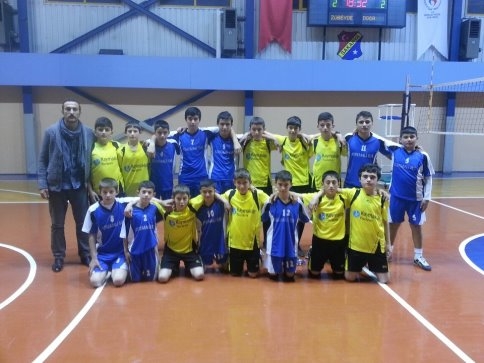 Voleybol Turnuvası İnönü İl Üçüncü Oldu