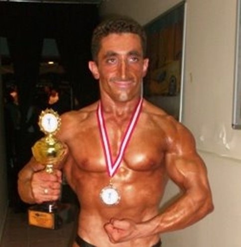 Akyazı Devlet Hastanesinde Dereceli Vücutçu