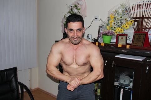 Akyazı Devlet Hastanesinde Dereceli Vücutçu