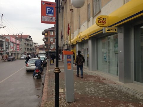 Hacıoğlu Sokak da Parkomatlı oldu . 