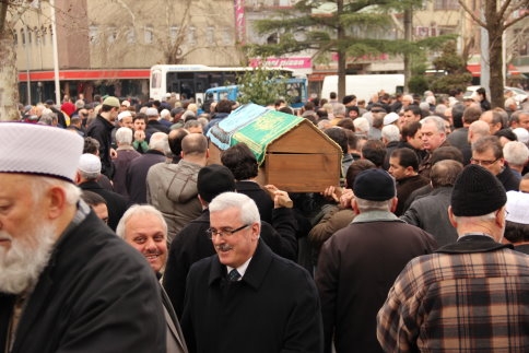 Vefat Mehmet Sarı’nın Annesi