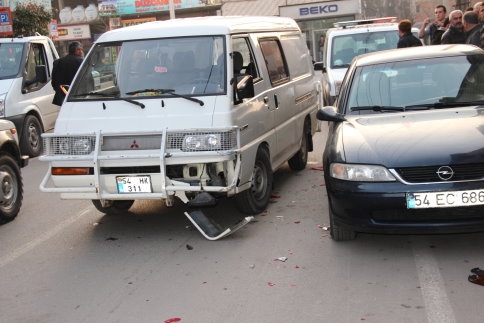 Çocuğa Çarpmamak İçin Direksiyonu Kırınca...