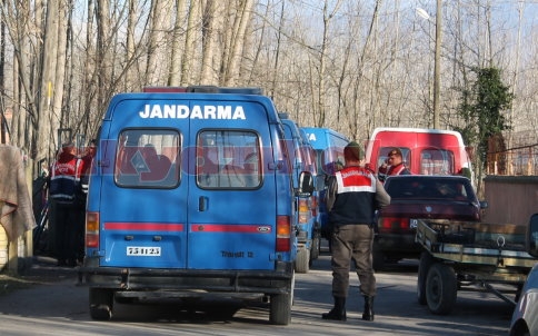 Yapılan Operasyonda iKİ Kilo Kubar Esrar Ele Geçirildi