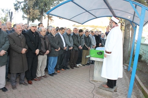 EMEKLİ ÖĞRETMEN MUSTAFA FAZLI ATEŞ VEFAT ETTİ