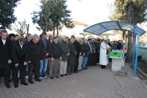 EMEKLİ ÖĞRETMEN MUSTAFA FAZLI ATEŞ VEFAT ETTİ