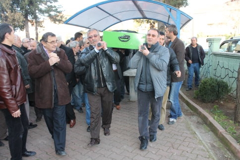 EMEKLİ ÖĞRETMEN MUSTAFA FAZLI ATEŞ VEFAT ETTİ