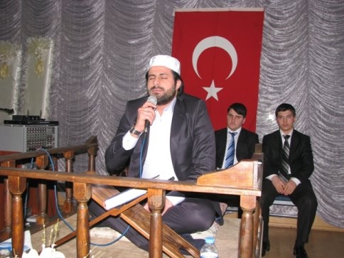 Keremali Derneğinden Kur-an Ziyafeti 