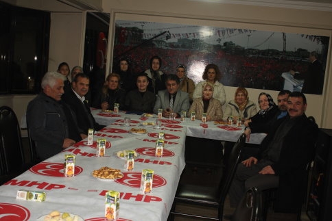 MHP Kadınlar Gününü Kutladı